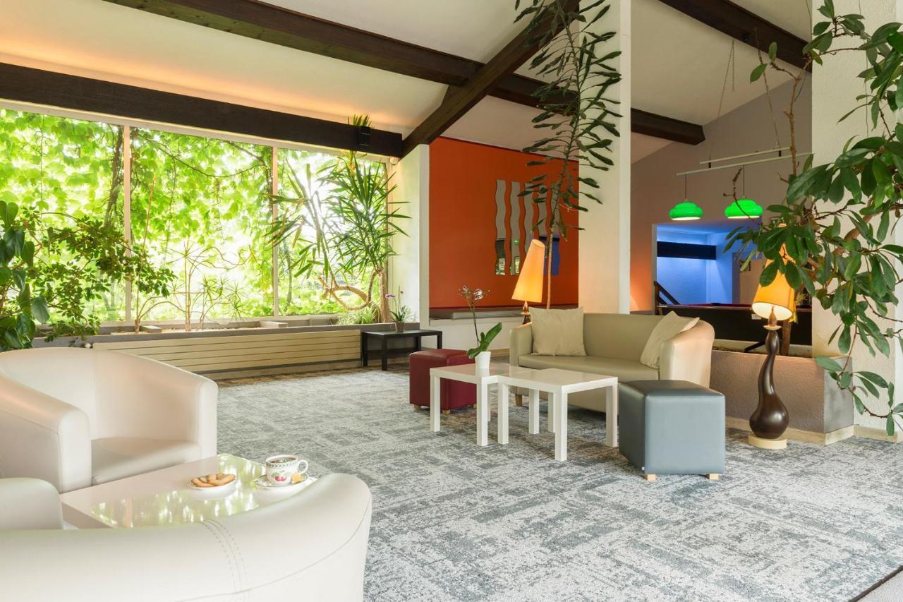 ดิ ออริจินัล ซิตี้ โฮเทล ลา เซียสตา แอนโนแน ตะวันออก Hotel Davezieux ภายนอก รูปภาพ